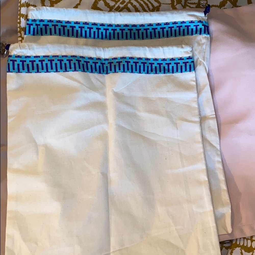Dust bag